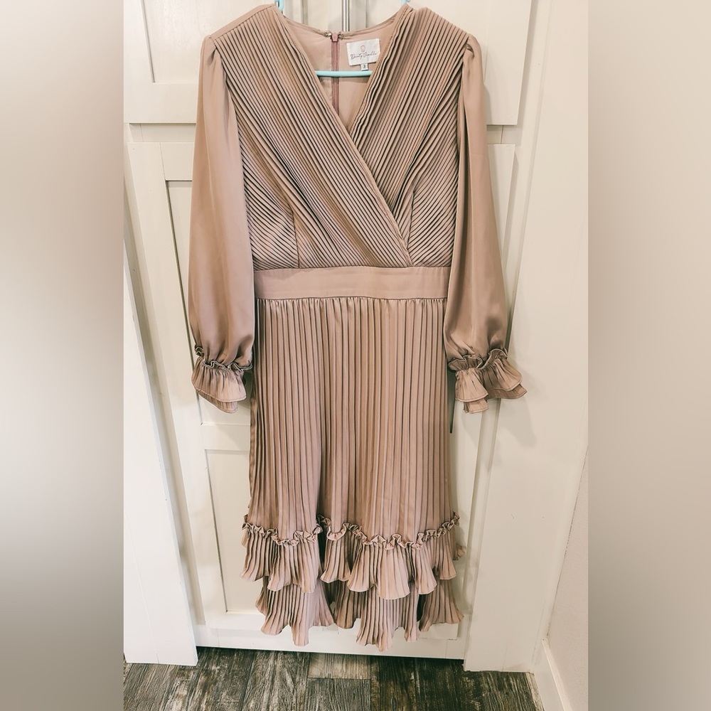 Dainty Jewells Pink Layered Dress - Picture 3 of 4